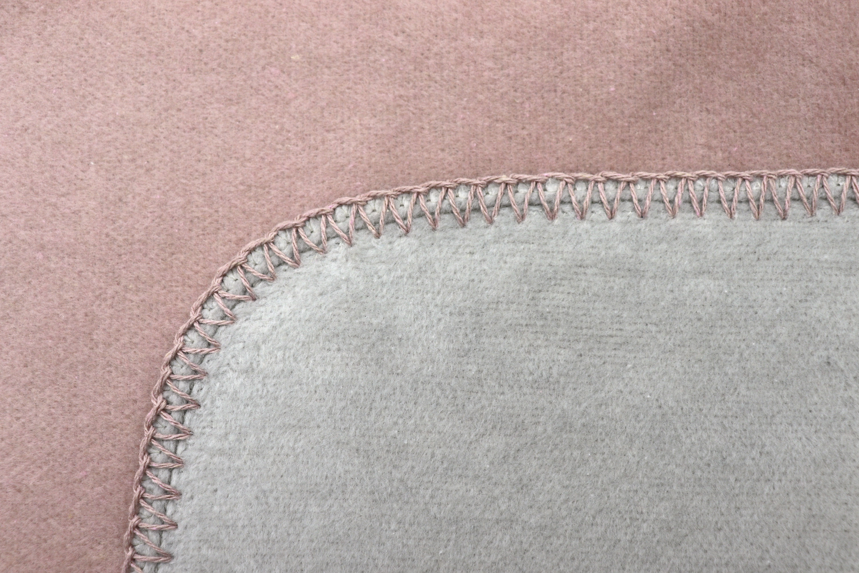 Wohndecke Duo Cotton lotus-ice Nahaufnahme Einfassung