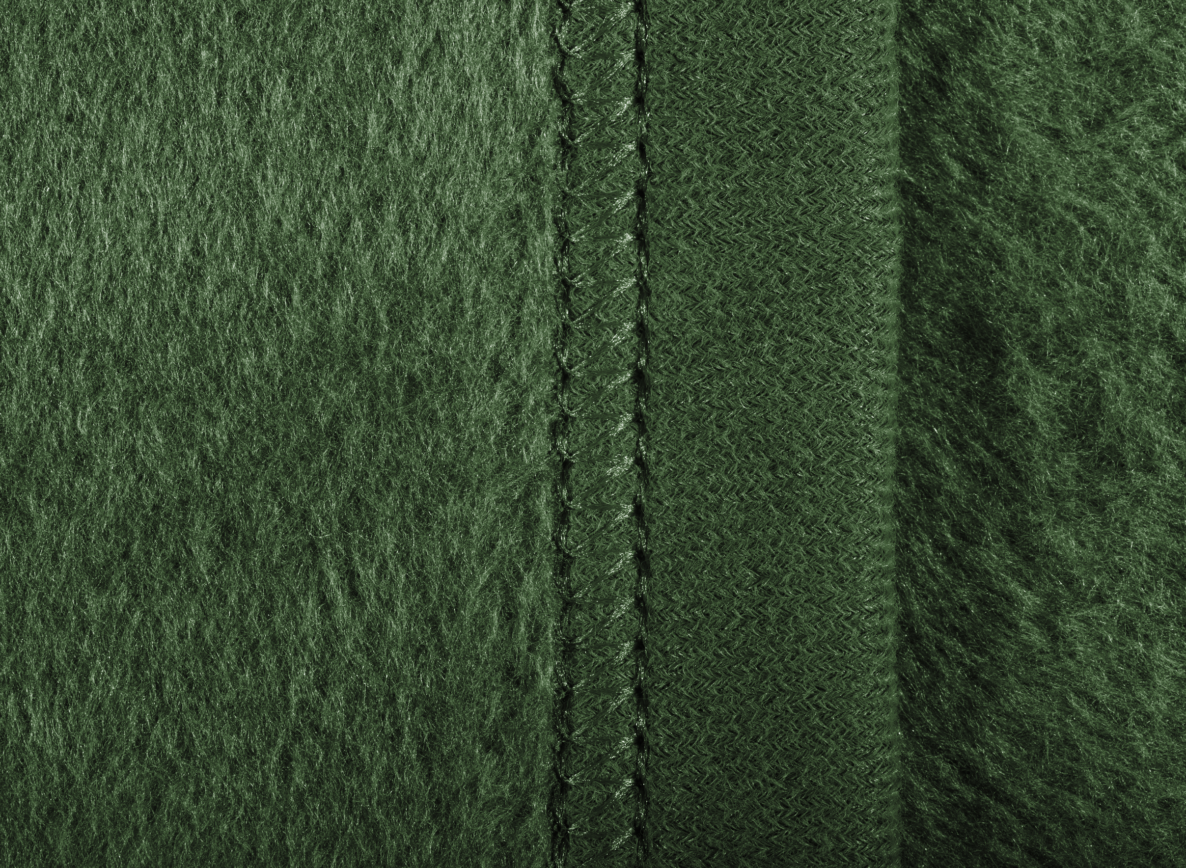 Wohn- und Kuscheldecke "Pure Cotton" Hochwertige Wohndecke aus 100% Baumwolle in 150x200 cm in Dunkelgrün - Samtband