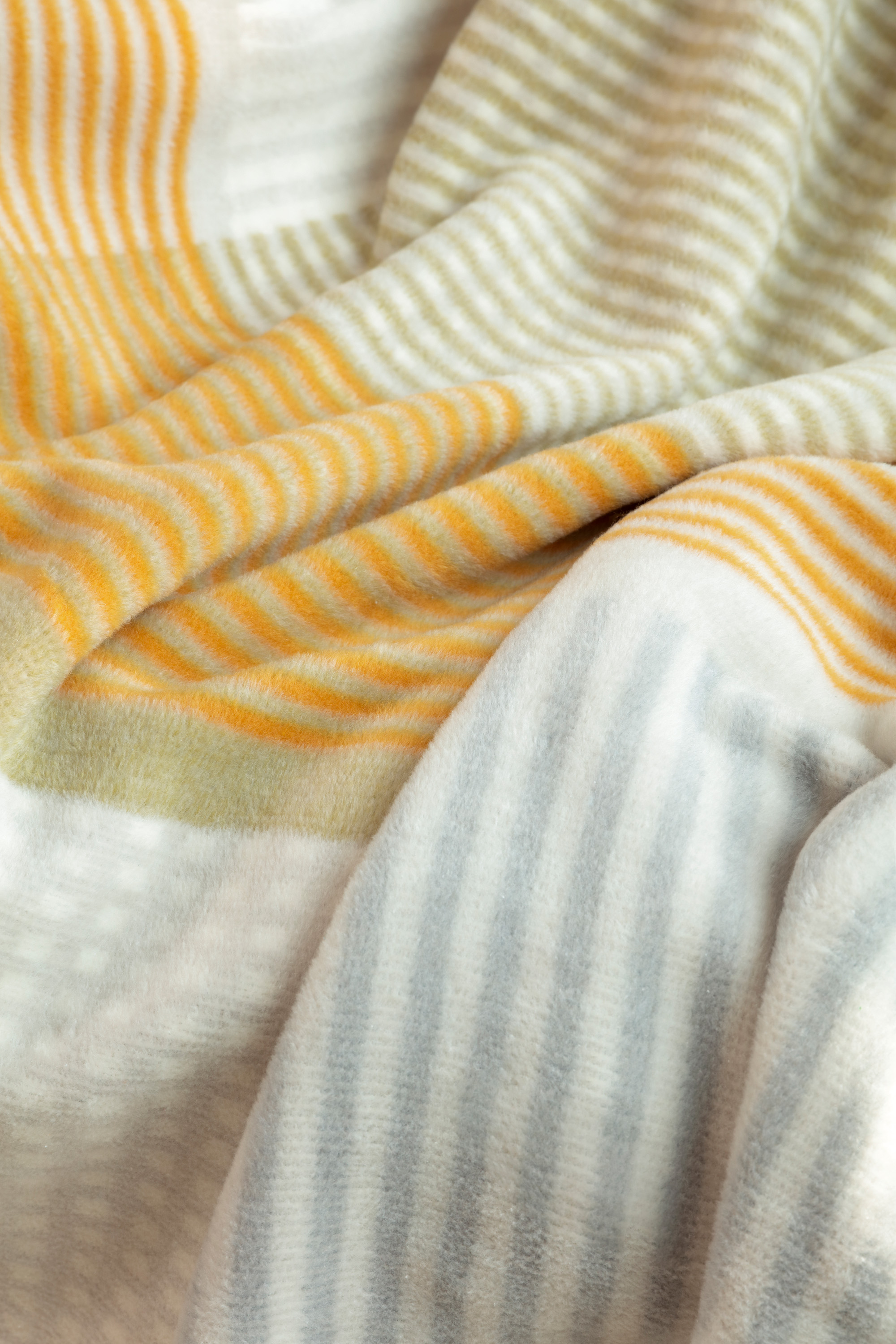 Kuscheldecke Maze Nahaufnahme