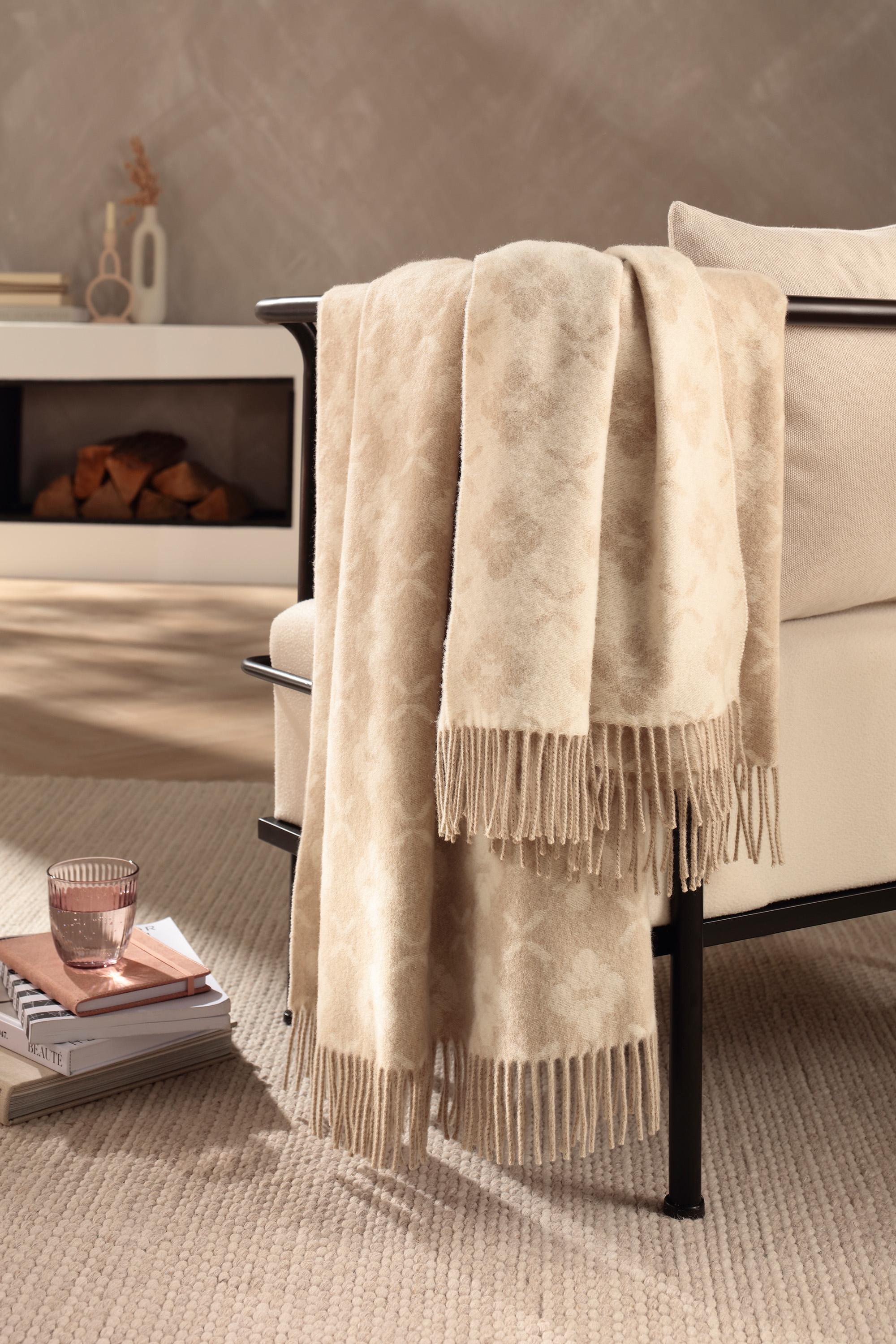 Kaschmirplaid Primo beige Milieubild