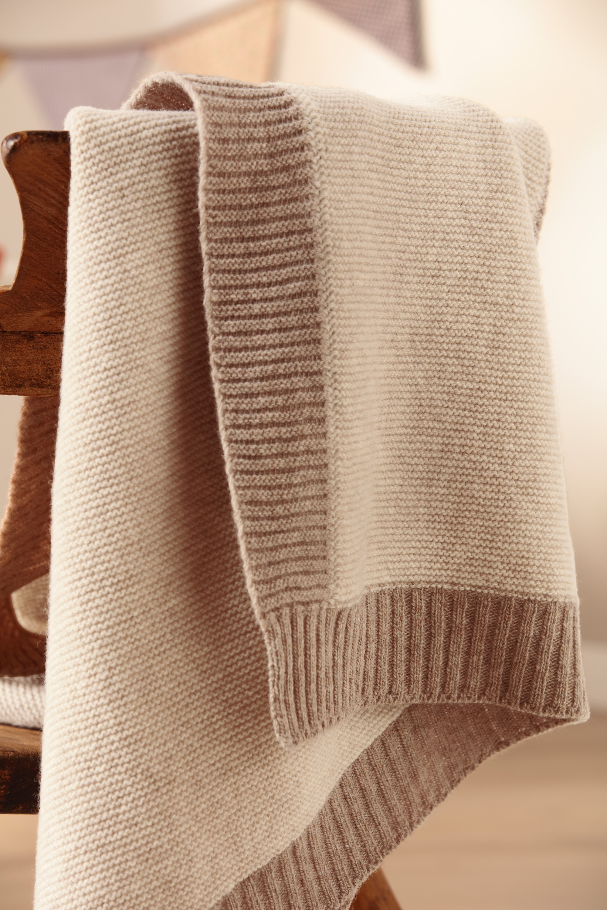 Babydecke Wool Knit nature Milieuaufnahme Close-up