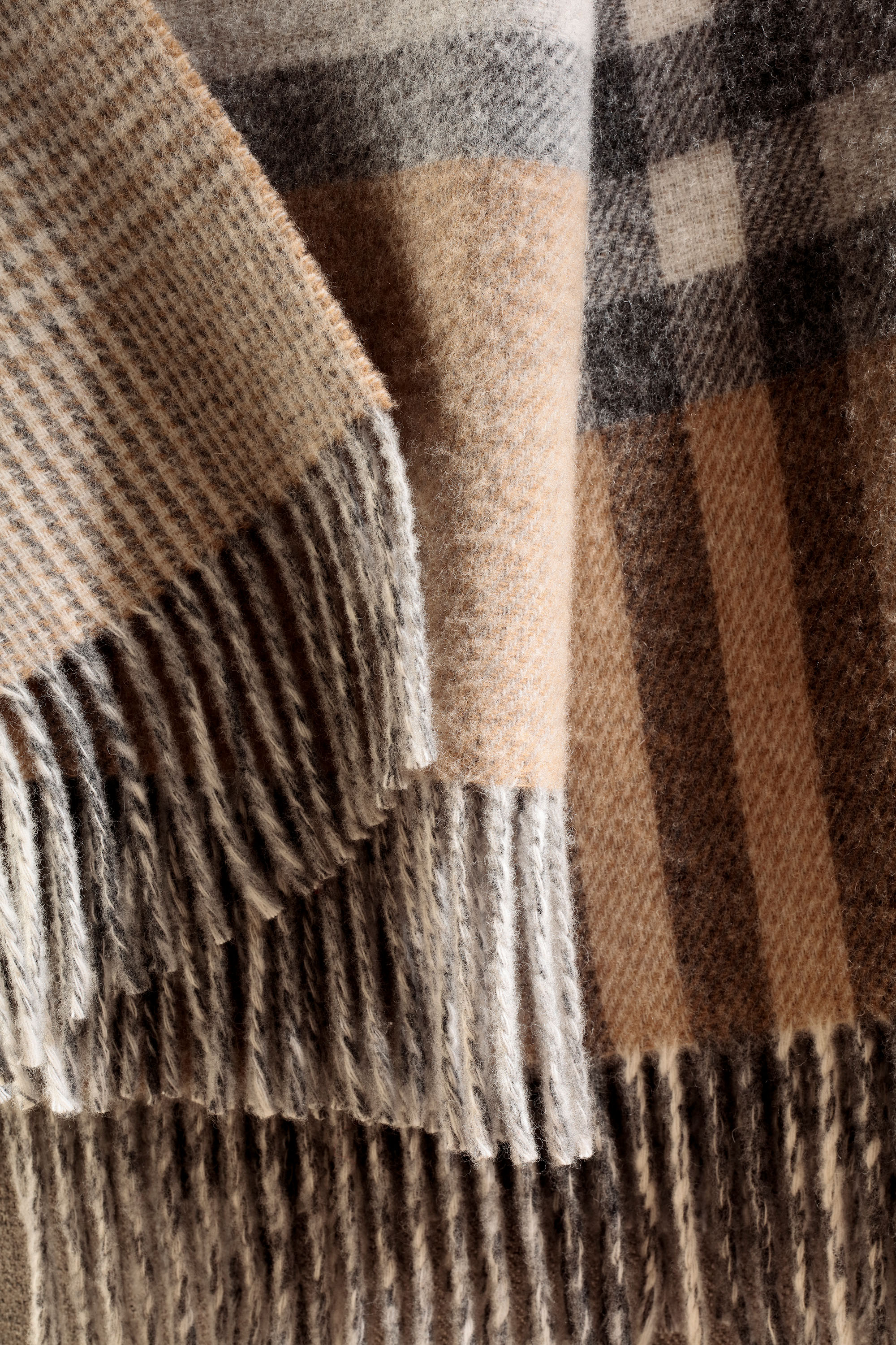 Kaschmirplaid Twin Check Close Up Aufnahme