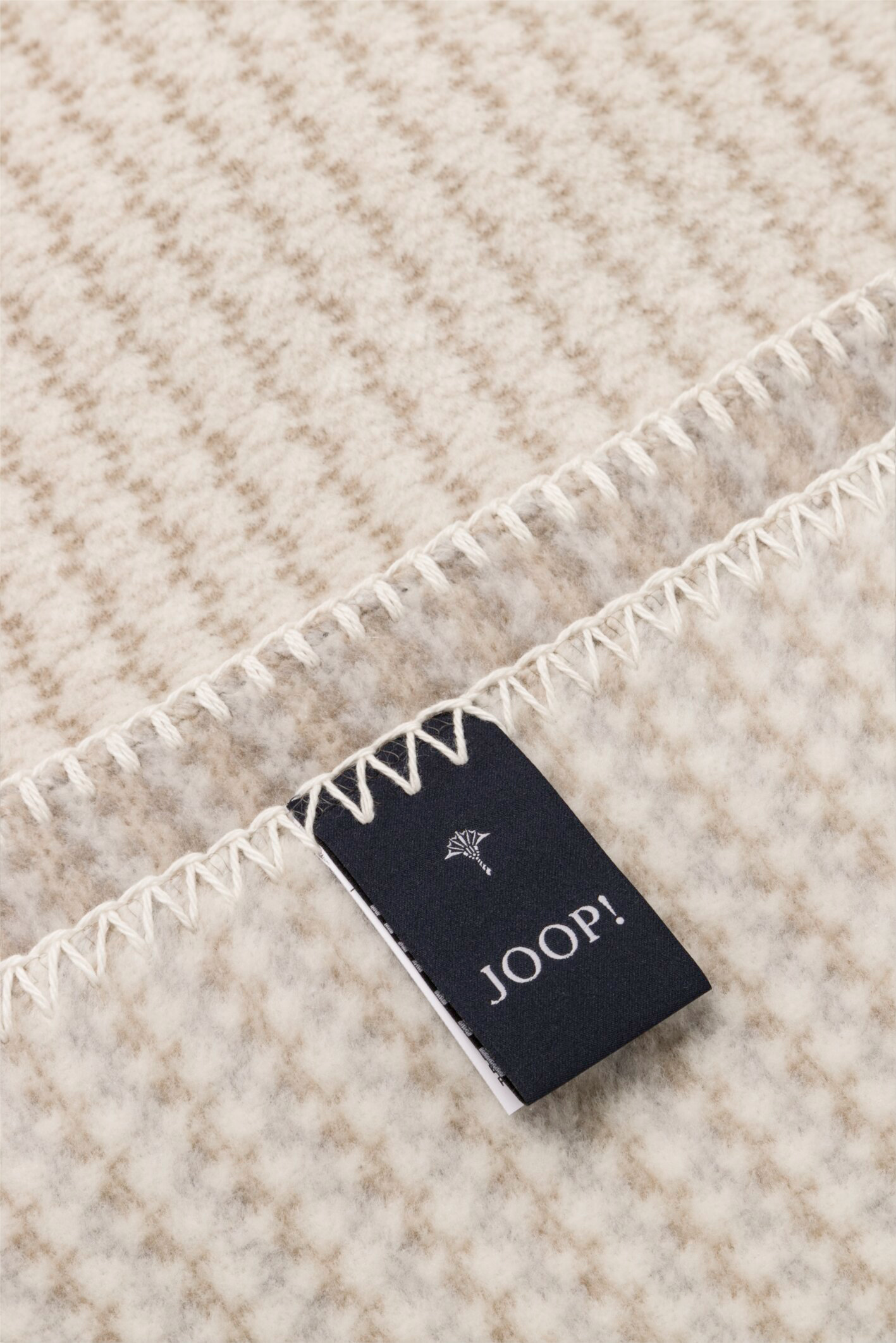 JOOP! Wohndecke "Woven" Wohndecke Joop! Woven Creme Nahaufnahme Einfassung