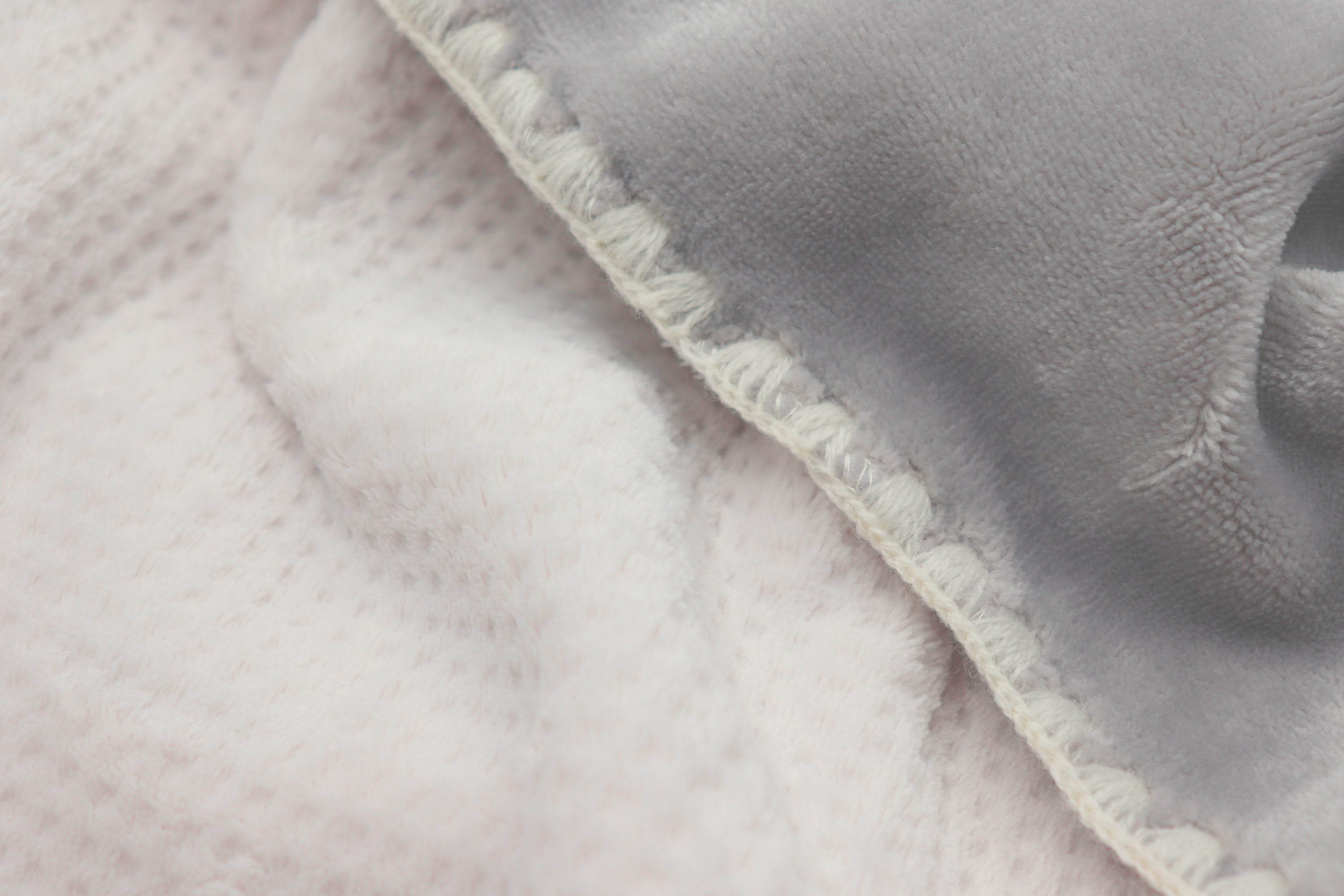 Wohdecke Soft & Cosy grey Nahaufnahme Flor