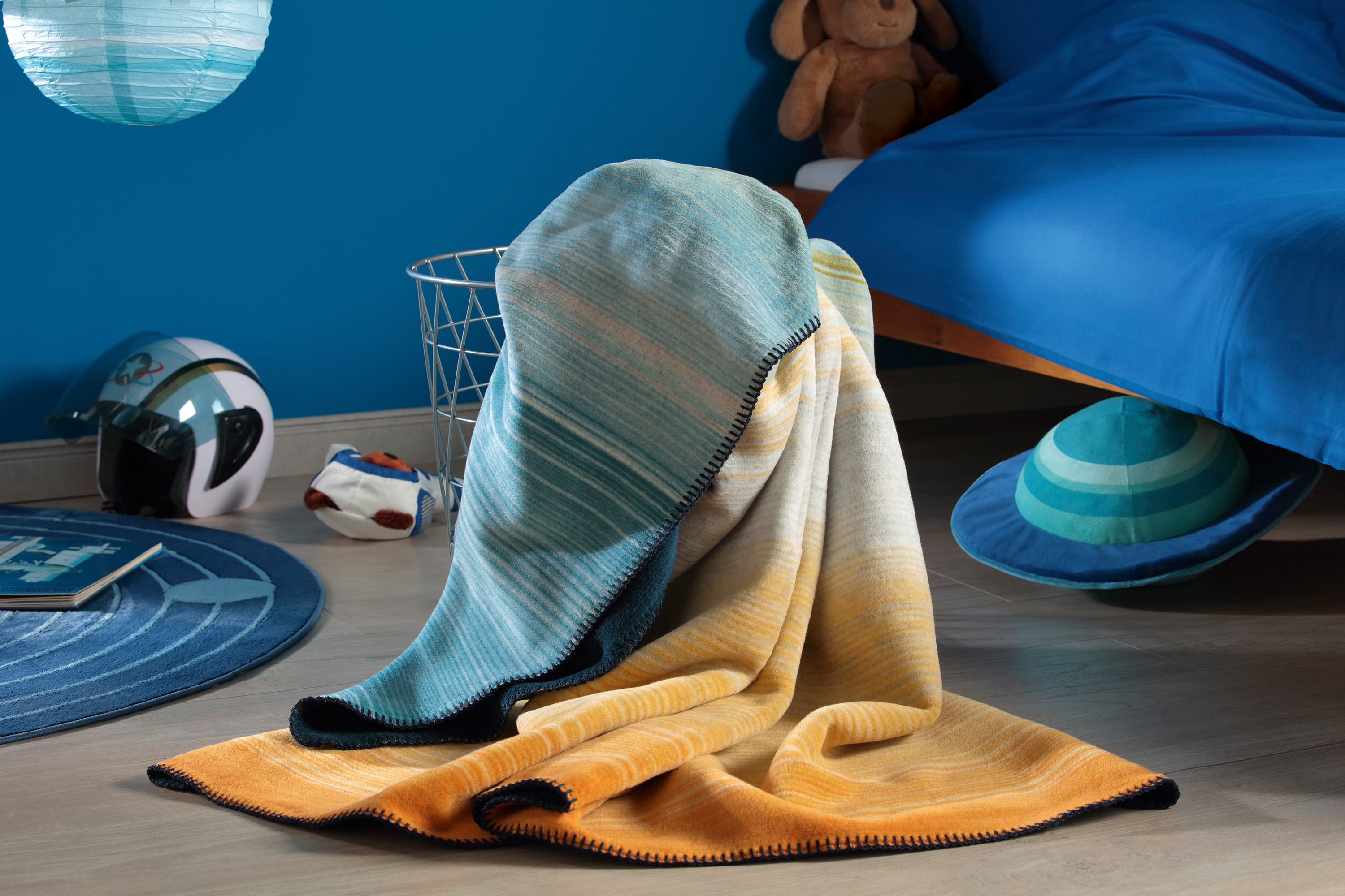 Kinderdecke Galaxies Milieuaufnahme im Kinderzimmer