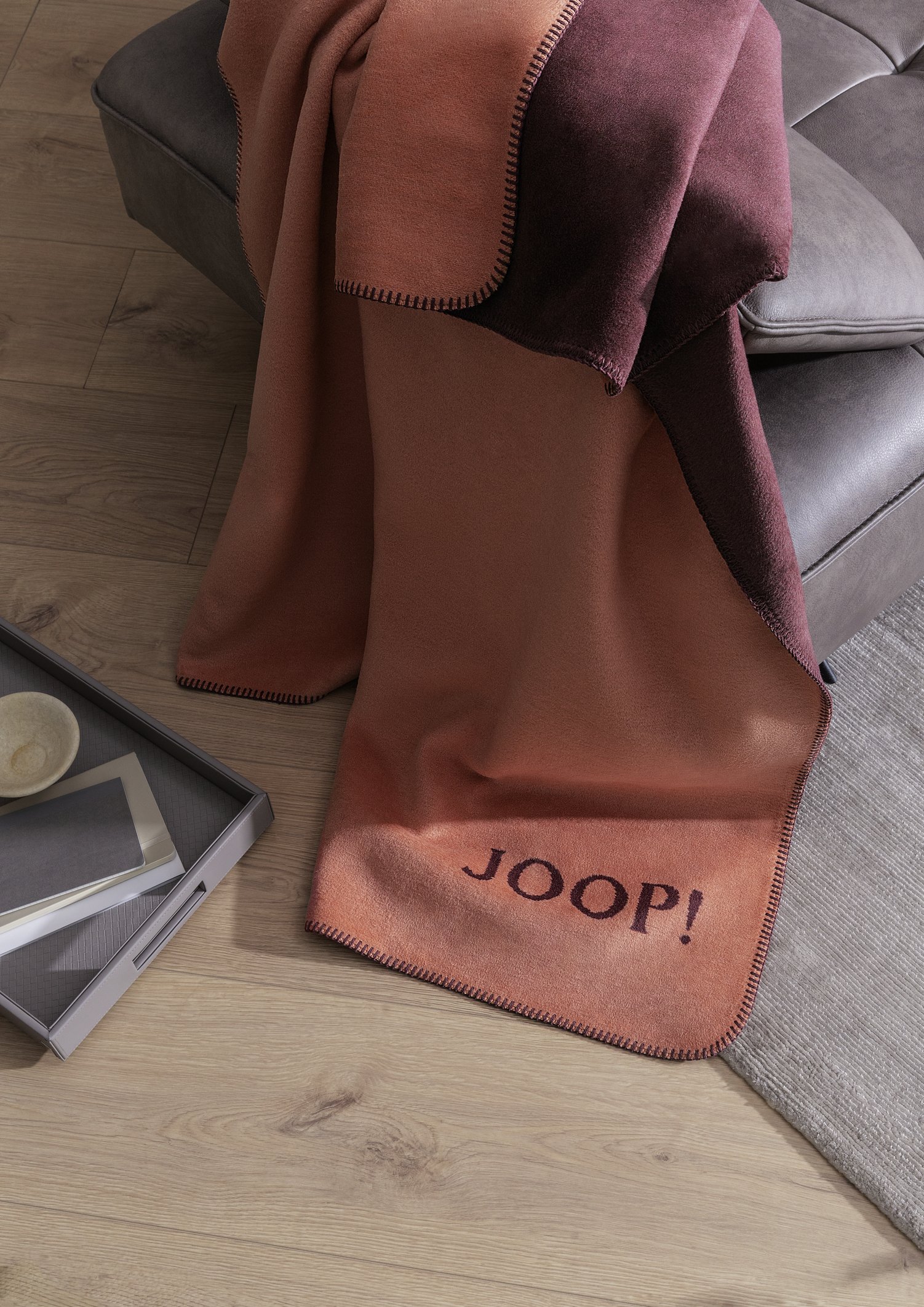 Milieubild zu Wohndecke JOOP! Uni-Doubleface orange-bordeaux