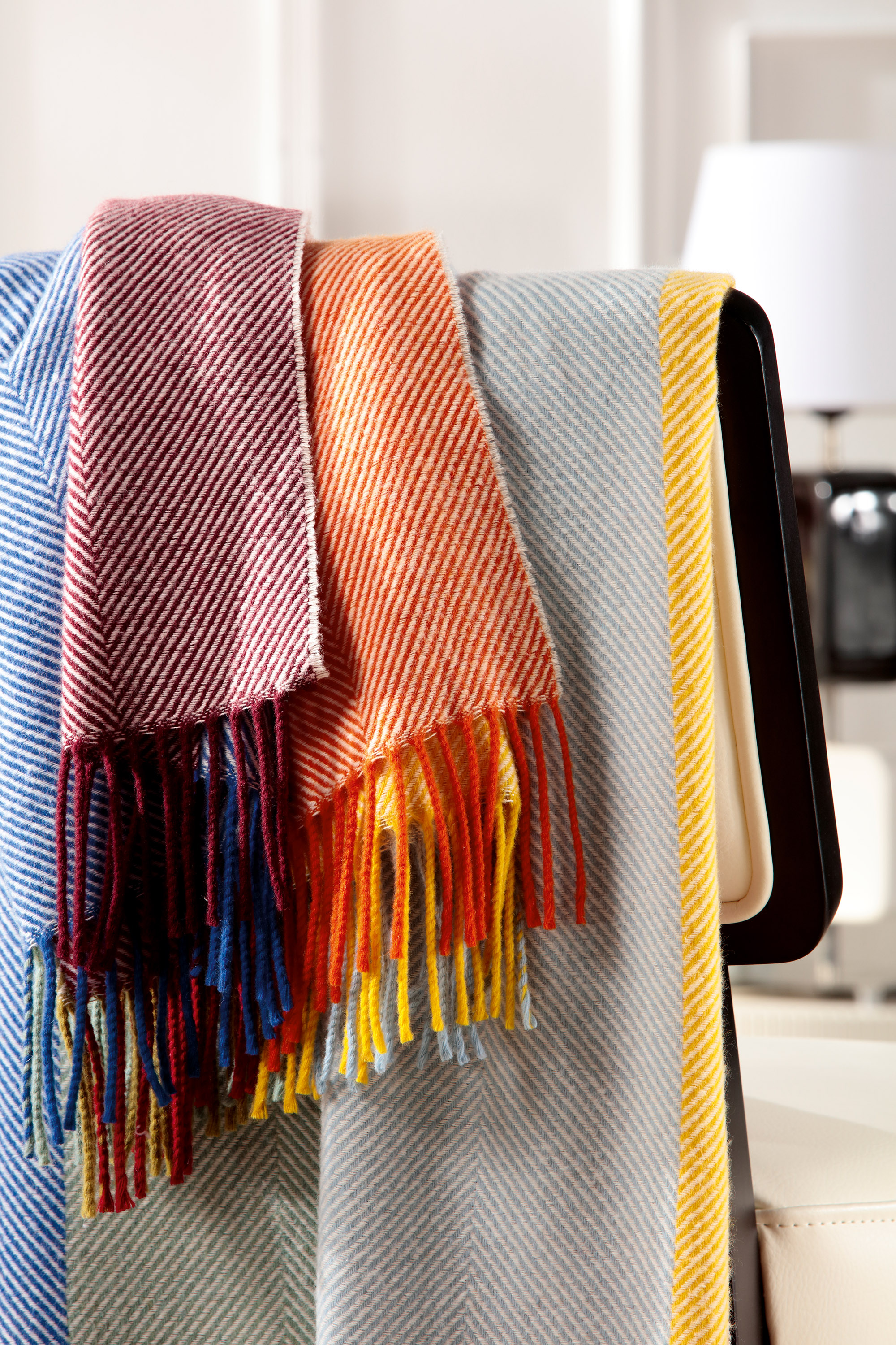 Fransenplaid Colour Lines Milieubild Close Up