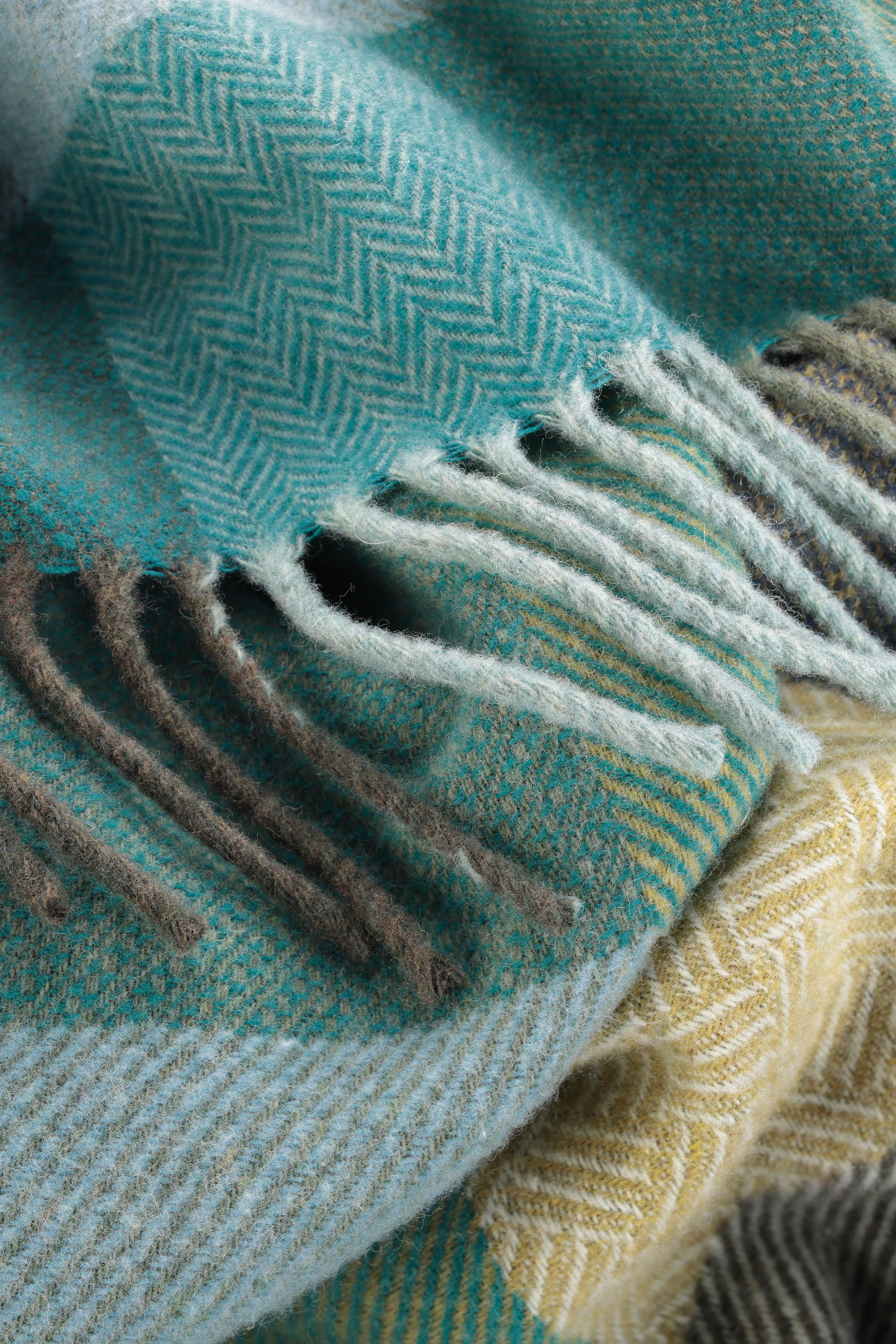 Fransenplaid Green Shades Nahaufnahme